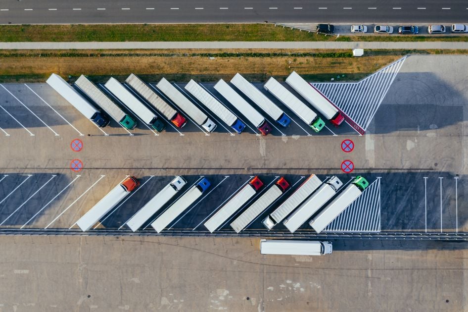نمایندگان ایالات متحده گسترش پارکینگ کامیون، مشوق هایی برای رانندگان جدید - مدیریت ناوگان را پیشنهاد می کنند